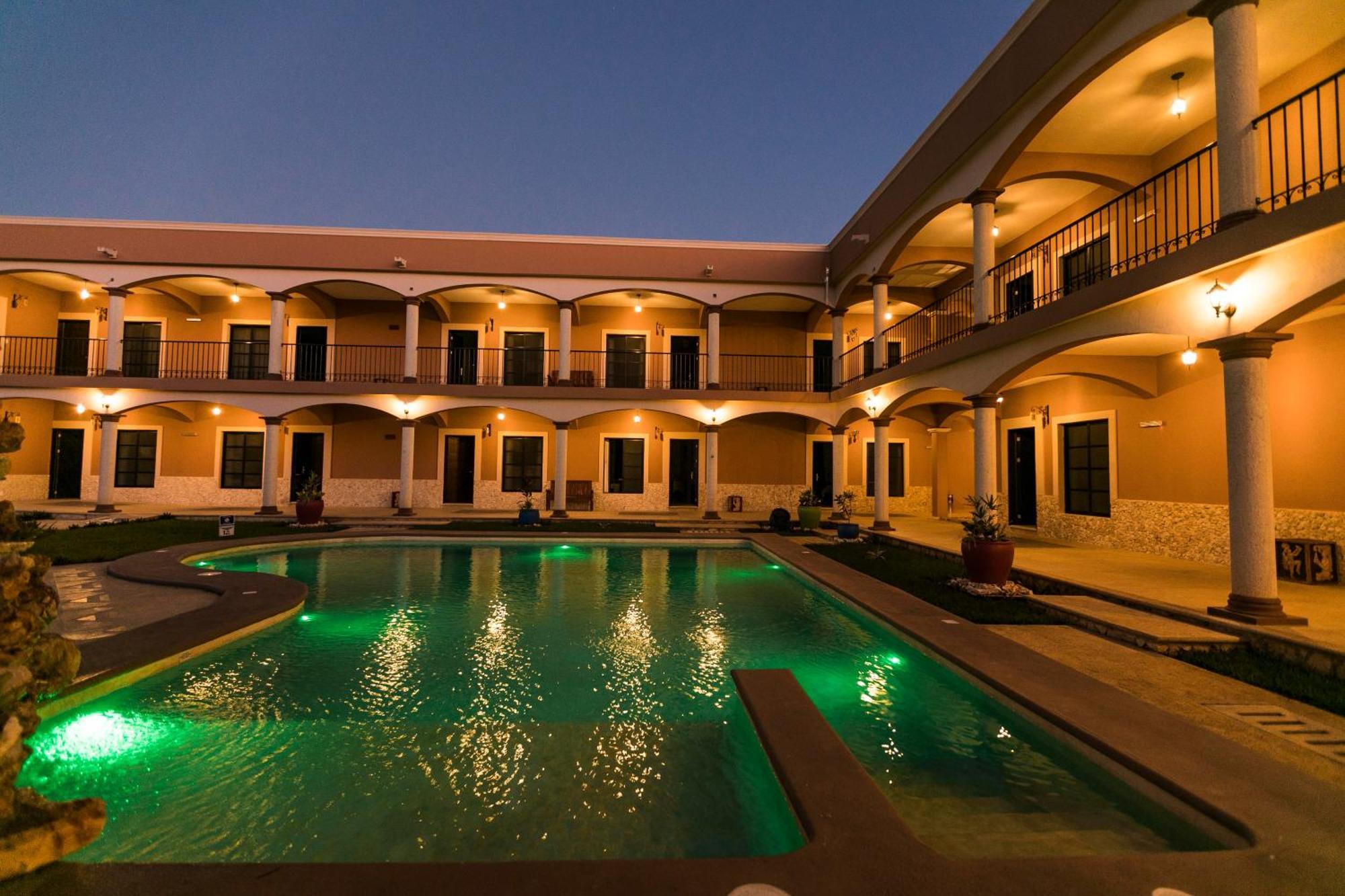 Hotel Los Frailes, Valladolid, Yucatan Valladolid  Buitenkant foto