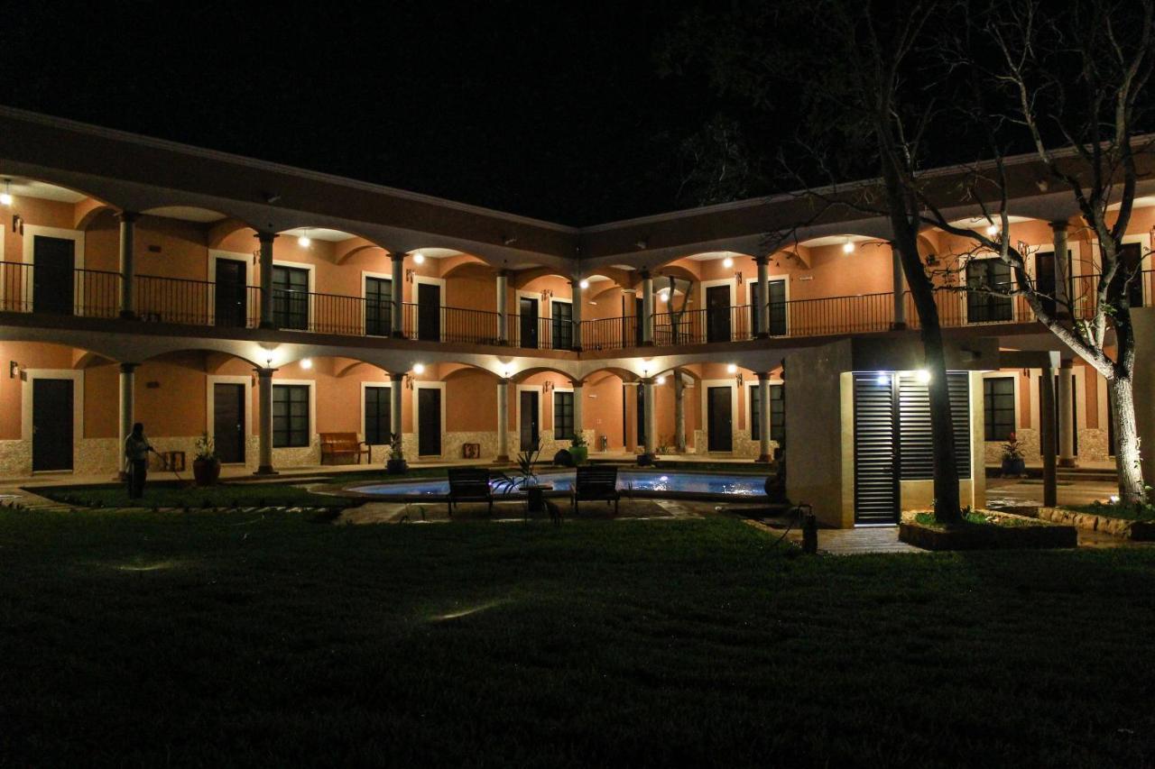 Hotel Los Frailes, Valladolid, Yucatan Valladolid  Buitenkant foto
