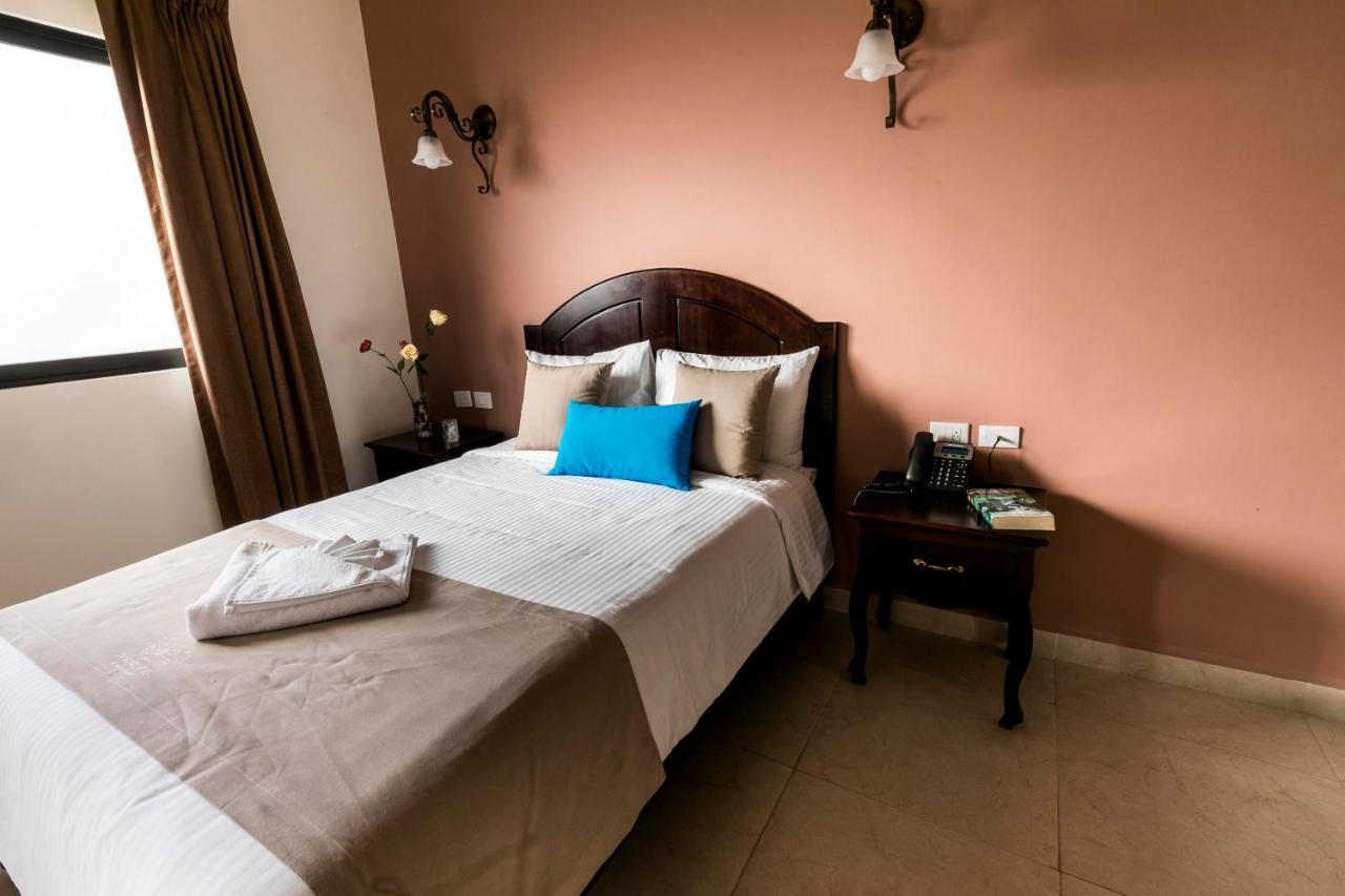 Hotel Los Frailes, Valladolid, Yucatan Valladolid  Buitenkant foto