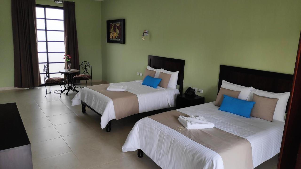 Hotel Los Frailes, Valladolid, Yucatan Valladolid  Buitenkant foto